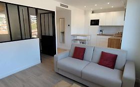 Appartement Moderne Refait A Neuf - 4 Couchages - Menton