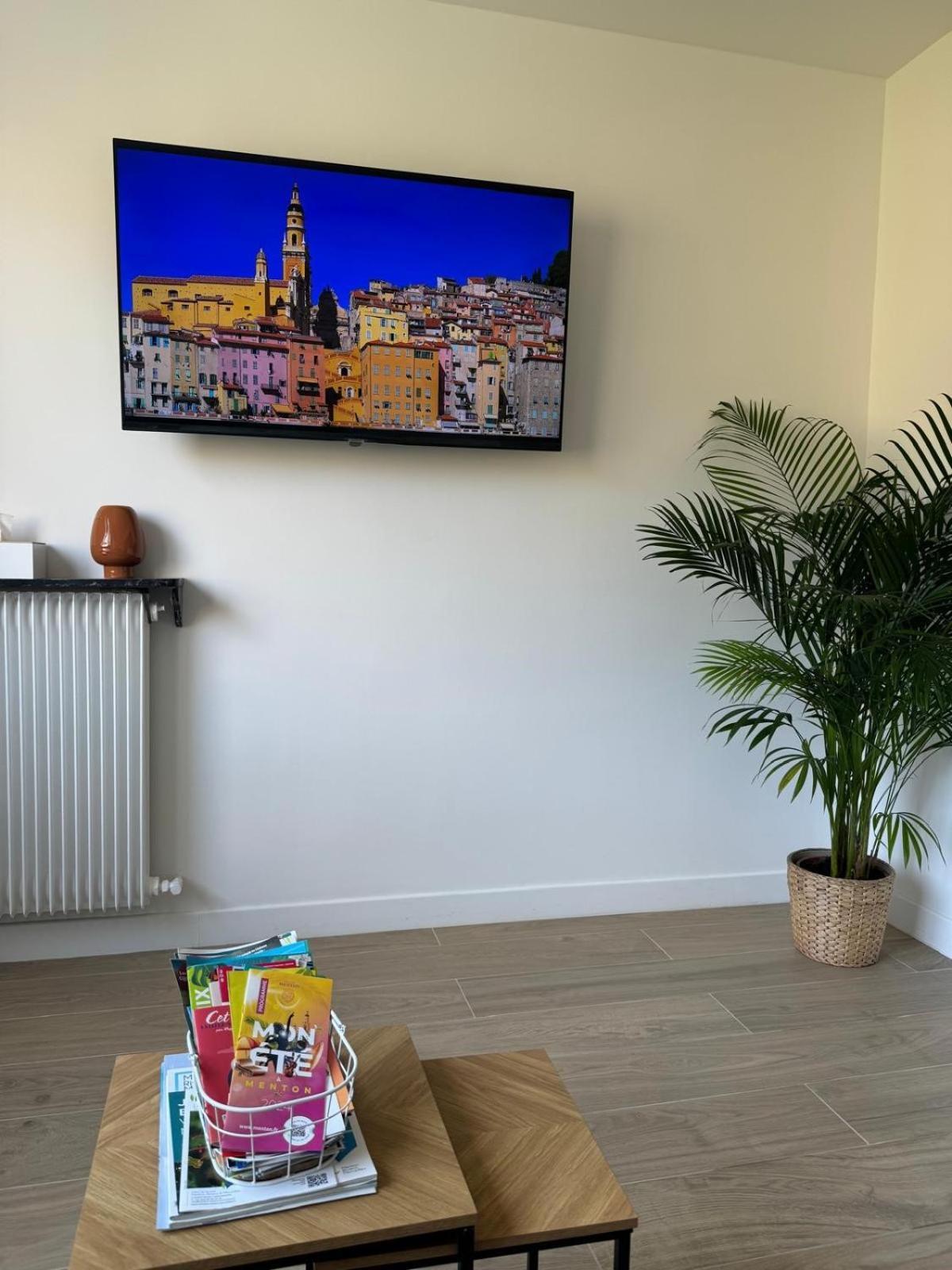 Appartement Moderne Refait A Neuf - 4 Couchages - Menton Extérieur photo